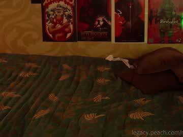 girl
        _northern_girl_ cam image #2667993