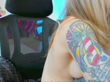 girl
        lovexxxpink cam image #413090