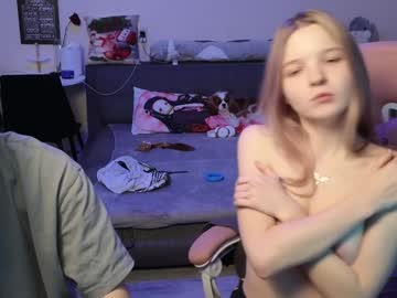 couple
        angell_rina cam image #5849192