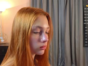 girl
        shirleywhitney cam image #2403953