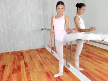 girl
        nina_ponse cam image #6188988