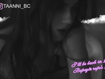 girl
        taanni_bc cam image #56317