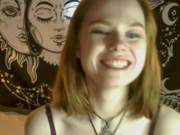 girl Live Cam Girls Love To Strip Naked For Their Viewers with caiseygrace