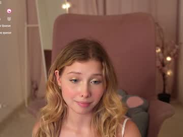 girl
        april_blush cam image #5066719