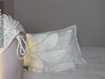 girl
        cute_shine cam image #4726761