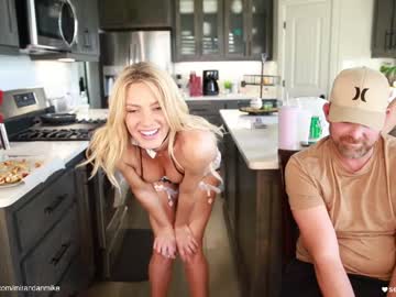 couple
        sexyblondegurl cam image #2345144