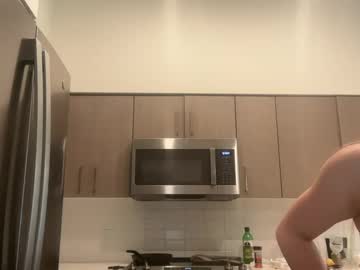 girl
        emiefox cam image #6124422