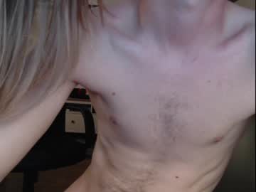 couple Live Cam Girls Love To Strip Naked For Their Viewers with _juliamartin_