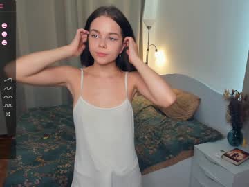 girl
        di_huny cam image #2328752