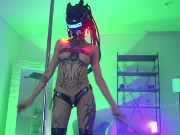 girl
        goth_dolll cam image #4335567