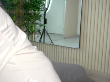 girl
        alexxiskye cam image #6825014