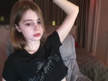 girl
        tripleprinces cam image #5835737