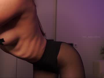 girl
        ms_seductive cam image #3258010
