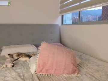 girl
        rebeccastonee cam image #565036
