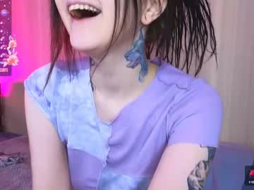 girl
        your_gabby cam image #6158847