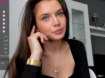 girl
        isia_slay cam image #274438