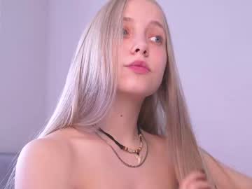 girl
        appr0ved cam image #6804552