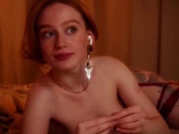 girl
        lizzy_blaze cam image #6814184