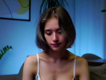 girl
        taitehambelton cam image #5422387
