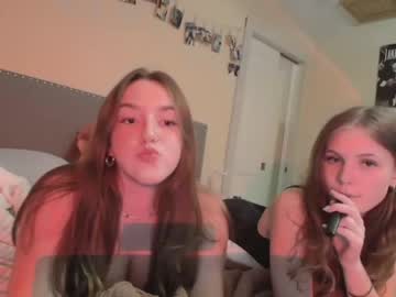 girl
        tiffany_samantha cam image #1981027