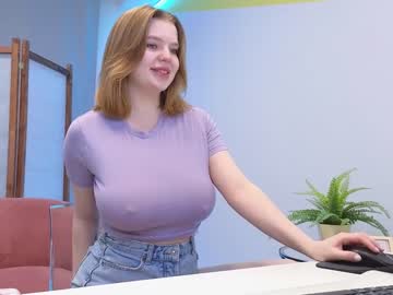 girl
        lovlybambi cam image #3670818