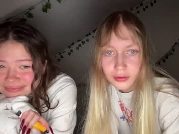 girl
        eternal_infinite cam image #3090988