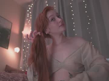 girl
        iara_mi cam image #6000945