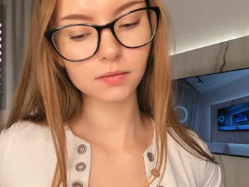 girl
        gemmacockayne cam image #4858848