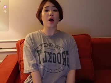 girl
        ki_mi cam image #5103474