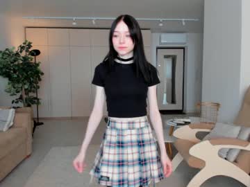 girl
        oki_dokie cam image #1616262