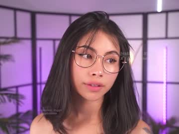girl
        gigi_ulala cam image #4348259