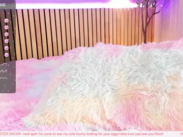 girl
        little_effy18 cam image #3774897