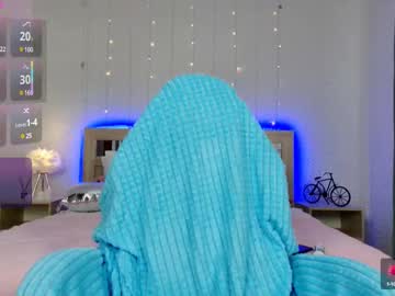 girl
        olivia_shy_ cam image #6628524
