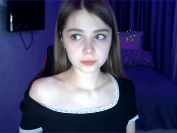 girl
        tripleprinces cam image #556293