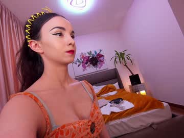 girl
        ehotlovea cam image #6399416
