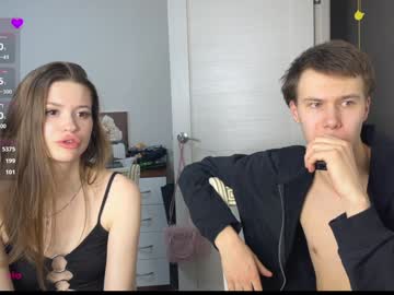 couple
        holybabe342 cam image #6023709