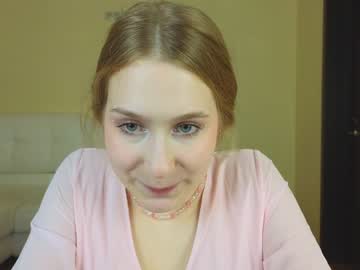 girl
        annikie cam image #2942629