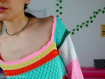 girl
        ambertan1 cam image #1685801