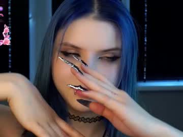 girl
        merciabawden cam image #6709828