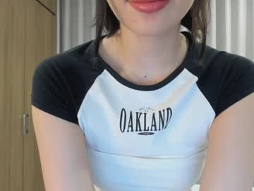 girl
        lindamei cam image #5361716