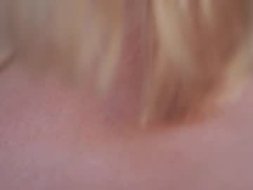 girl
        bibi_it_is cam image #1063475