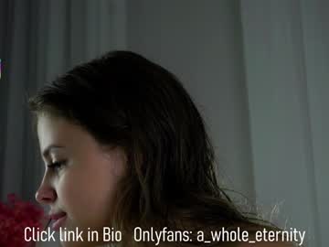 girl
        a_whole_eternity cam image #6814424