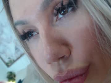 girl
        marrylouanne cam image #868722