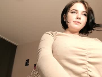 girl
        darylglascock cam image #5685458
