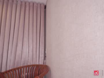 girl
        _lasuescun cam image #3381024