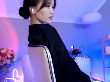 girl
        amiliyan cam image #1258264