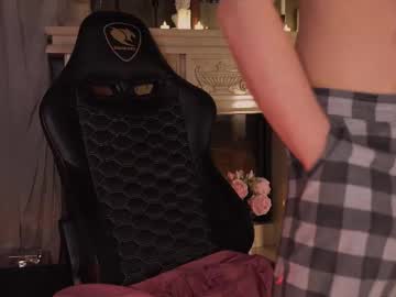 couple
        saint__vicious cam image #6599212