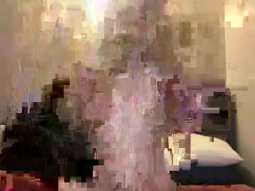 girl
        skylrstar cam image #4934133