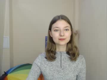 girl
        vivien_leight cam image #1045846