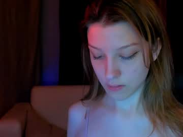 couple Live Cam Girls Love To Strip Naked For Their Viewers with evelina_meow